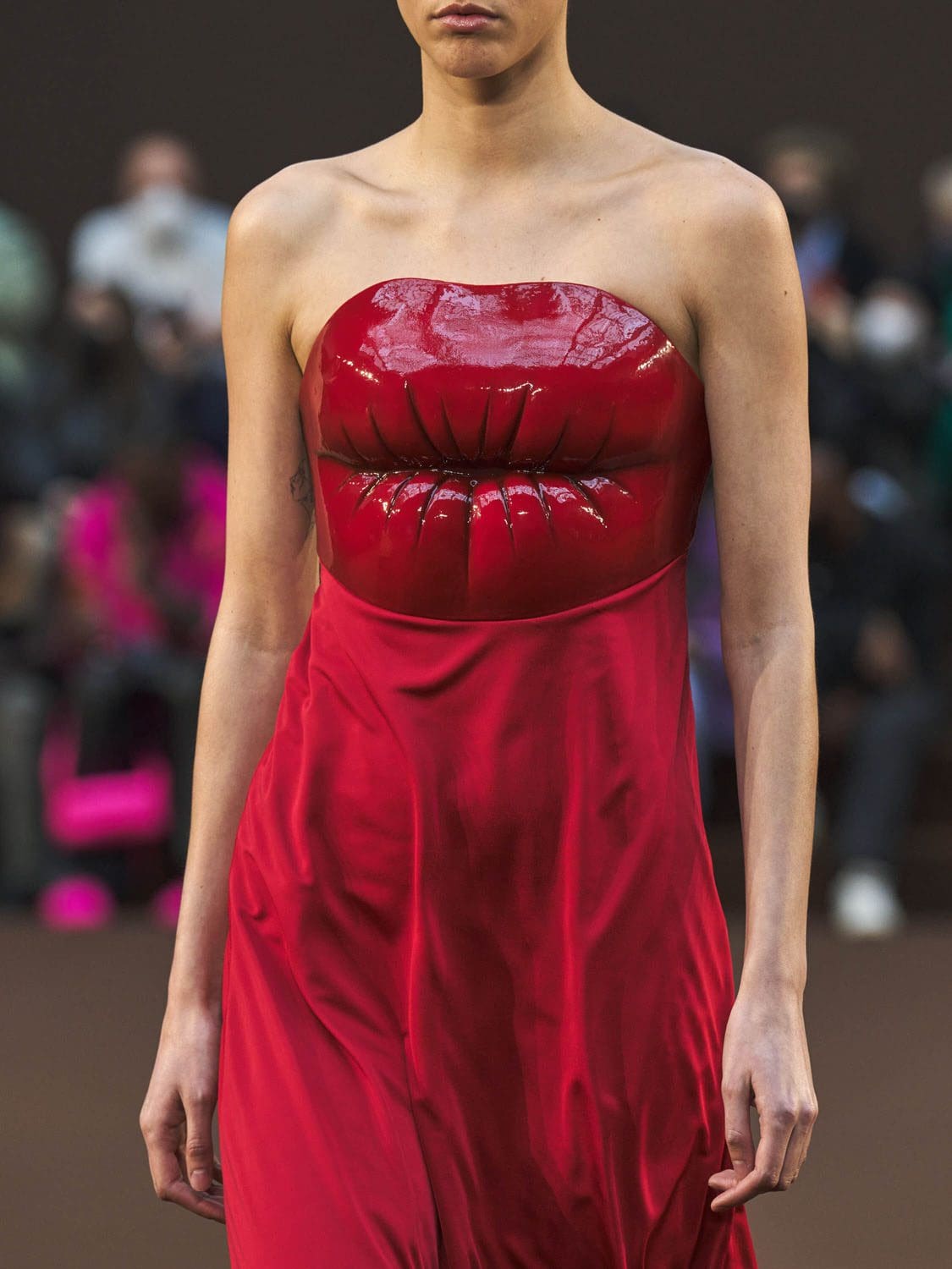 Loewe Otoño Invierno 2022-2023 París Runway Revista
