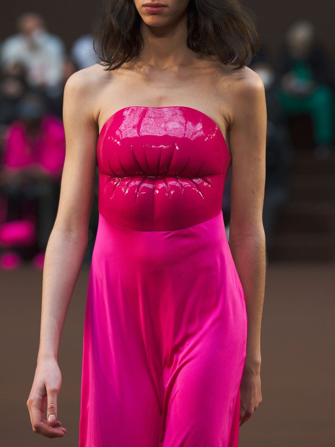 Loewe Otoño Invierno 2022-2023 París Runway Revista