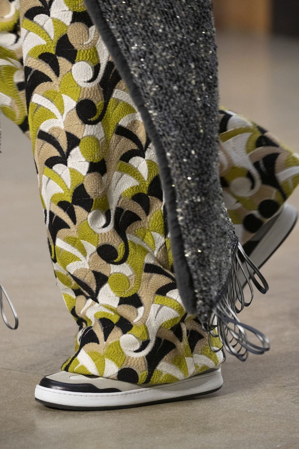 Sacs et Chaussures Louis Vuitton Automne 2022-2023 Runway Magazine