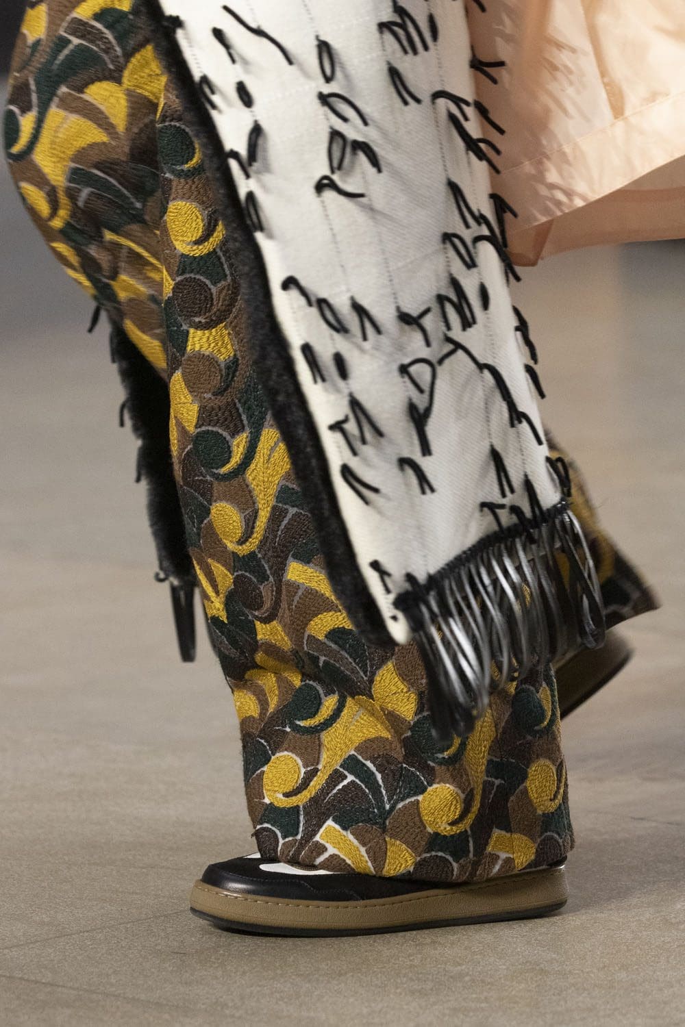 Sacs et Chaussures Louis Vuitton Automne 2022-2023 Runway Magazine