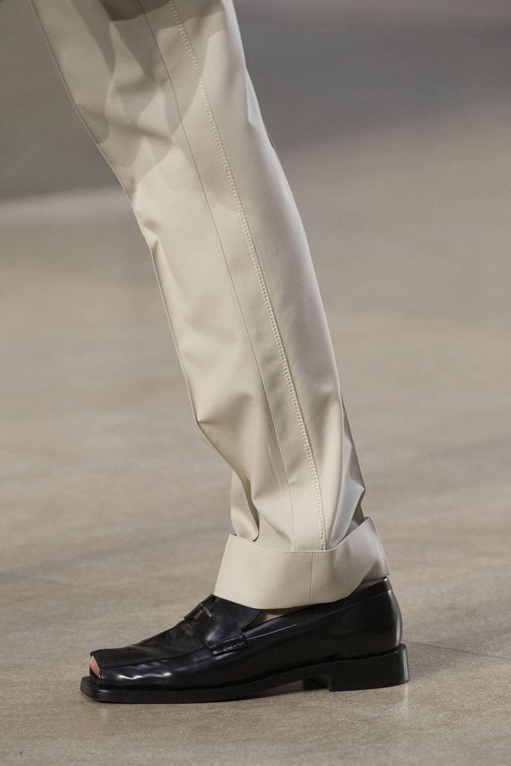 Sacs et Chaussures Louis Vuitton Automne 2022-2023 Runway Magazine