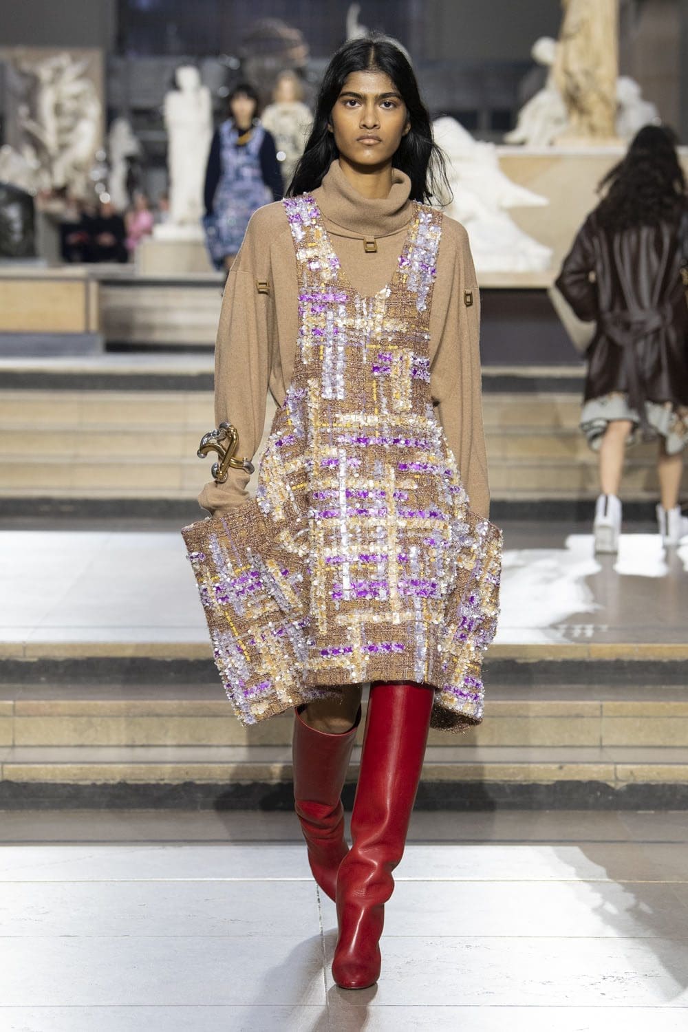 Louis Vuitton Automne-Hiver 2022-2023 Runway Magazine