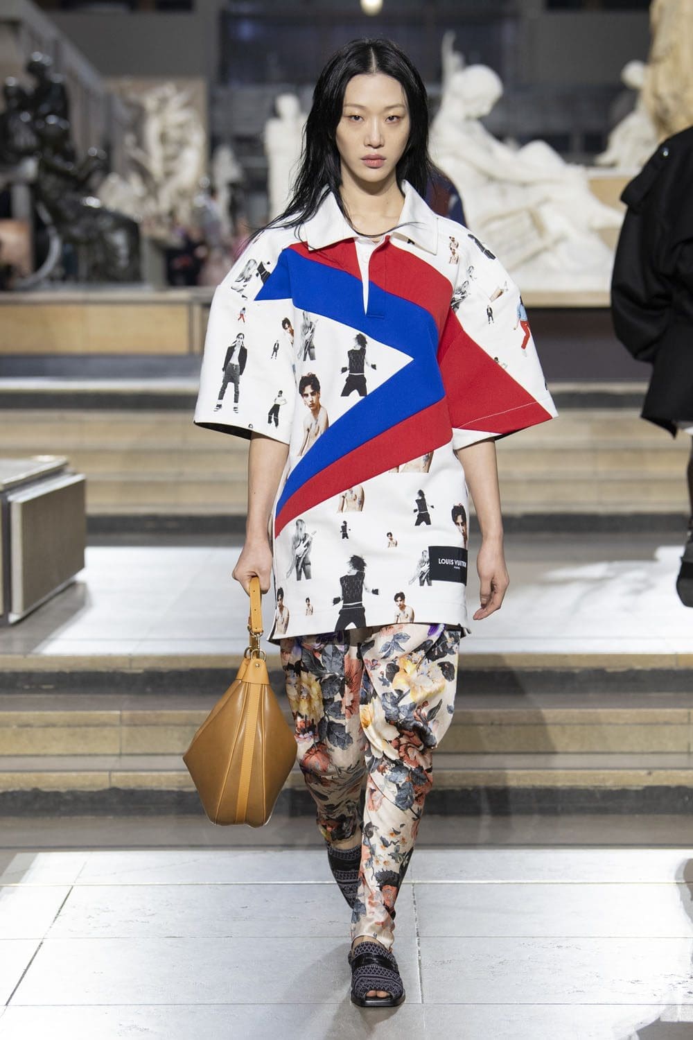 Louis Vuitton Automne-Hiver 2022-2023 Runway Magazine