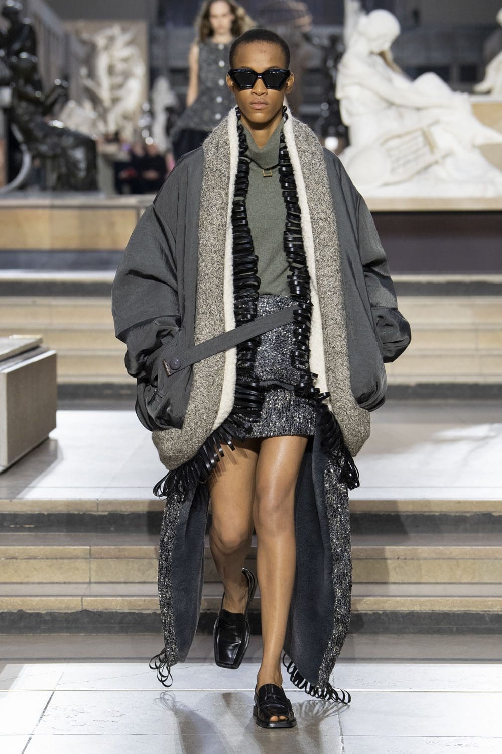 Louis Vuitton Automne-Hiver 2022-2023 Runway Magazine