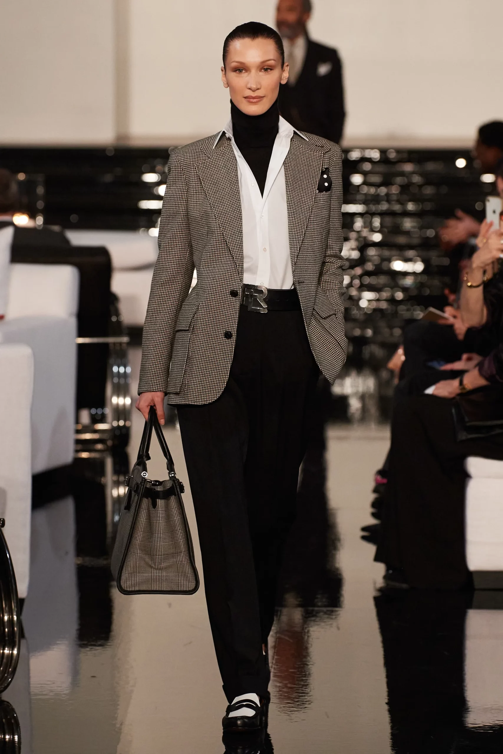 Ralph Lauren 2022-2023 秋冬纽约时装秀 Runway 杂志