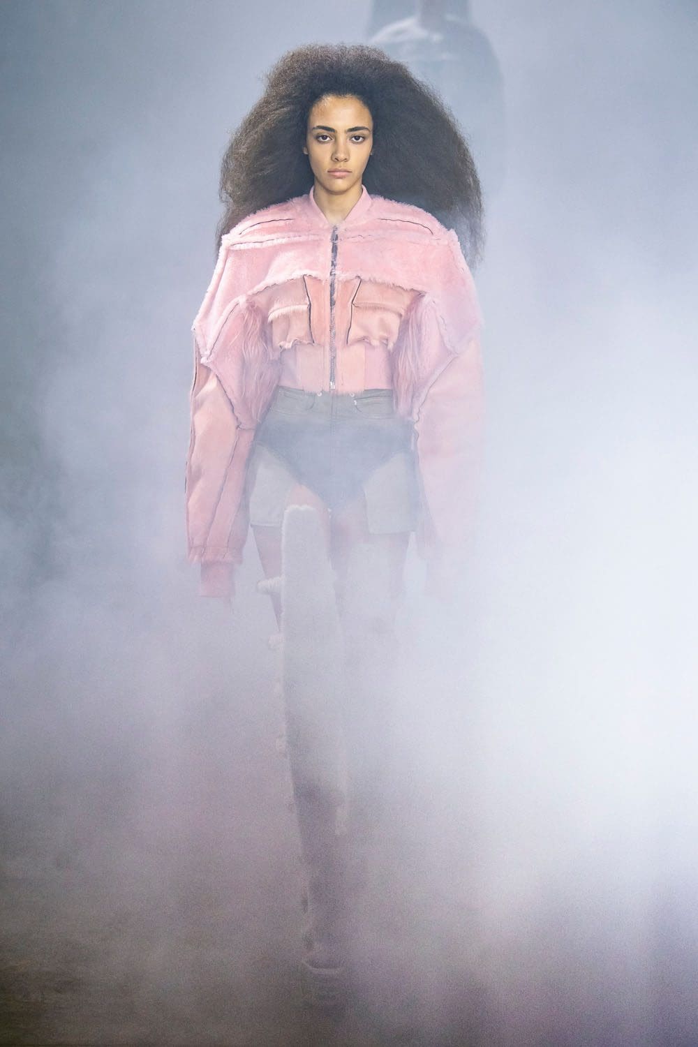 Rick Owens Autunno Inverno 2022-2023 Parigi Runway Magazine