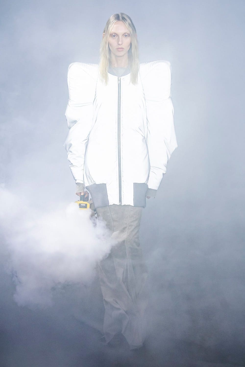 Rick Owens Autunno Inverno 2022-2023 Parigi Runway Magazine