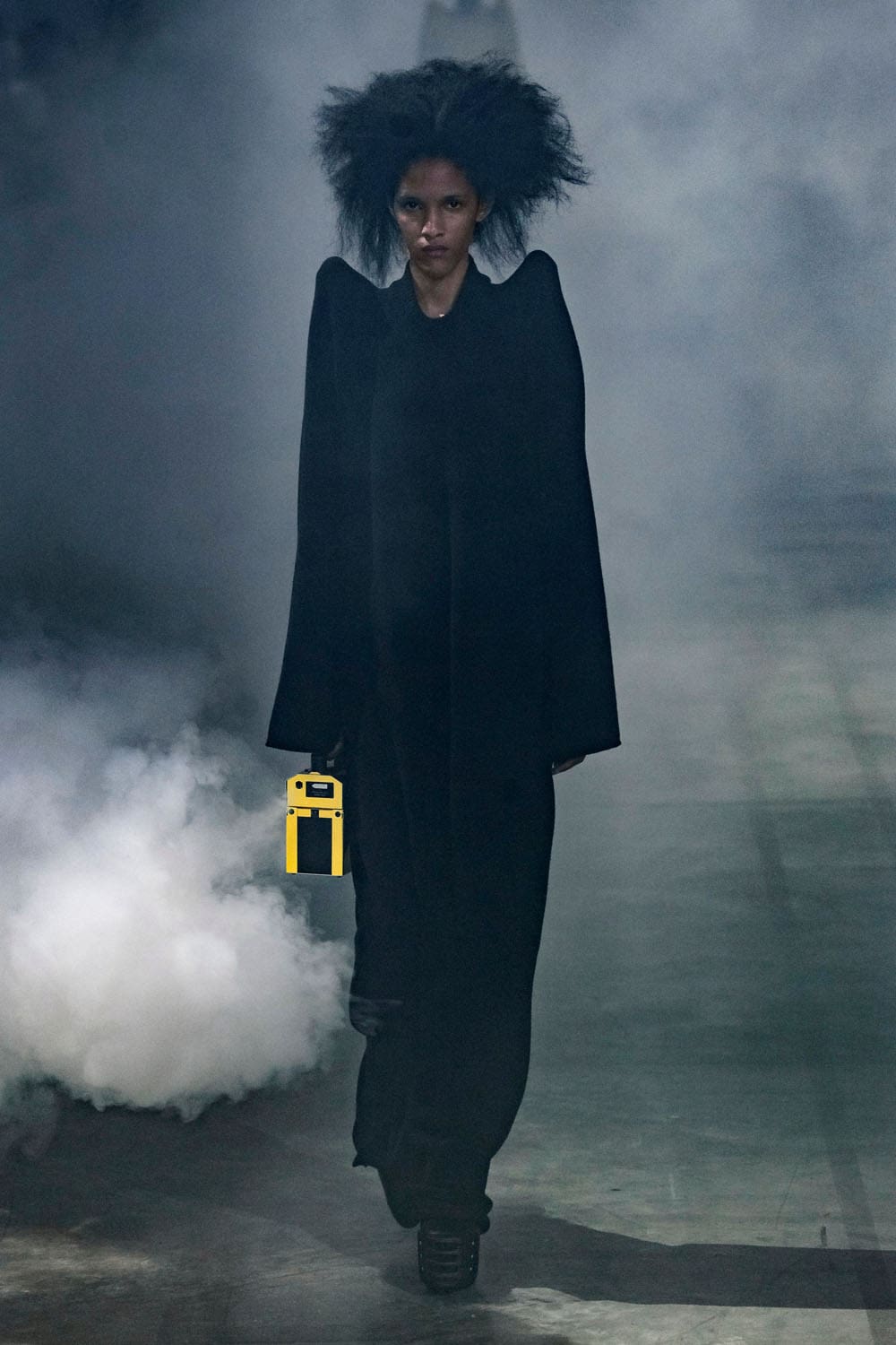 Rick Owens Autunno Inverno 2022-2023 Parigi Runway Magazine