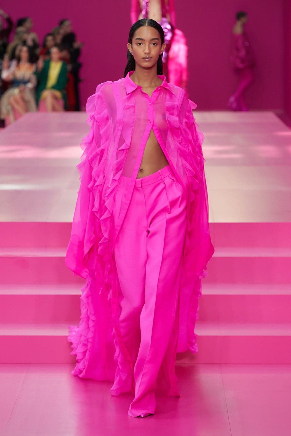 Valentino Otoño Invierno 2022-2023 París Runway Revista
