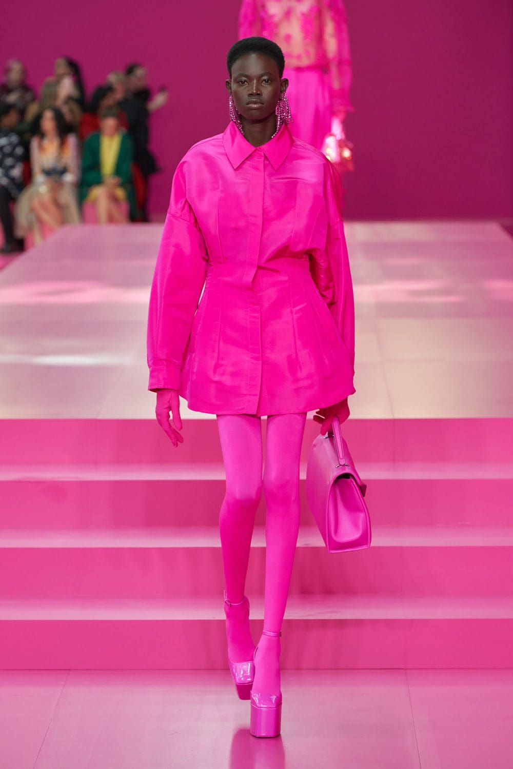 Valentino Otoño Invierno 2022-2023 París Runway Revista