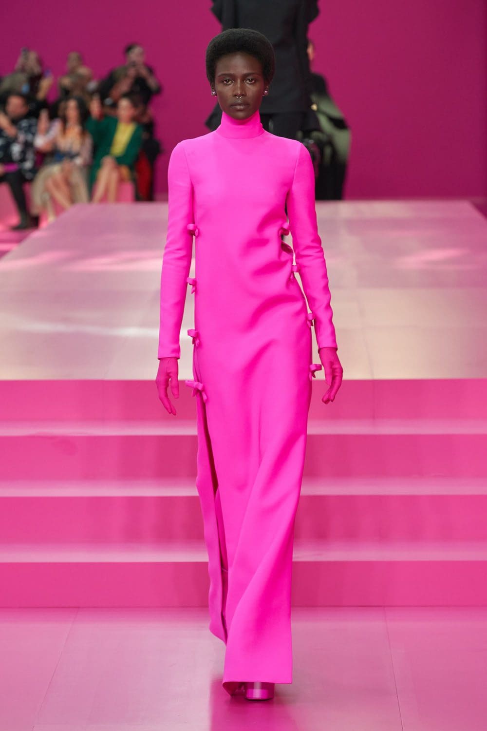 Valentino Otoño Invierno 2022-2023 París Runway Revista