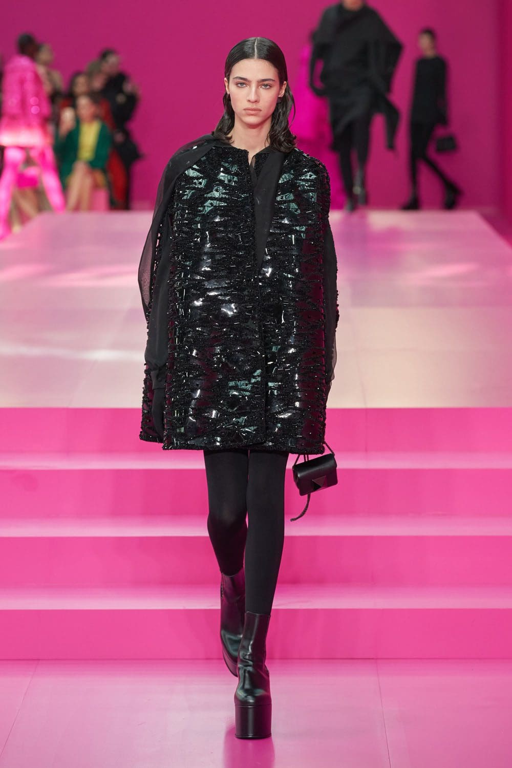 Valentino Otoño Invierno 2022-2023 París Runway Revista