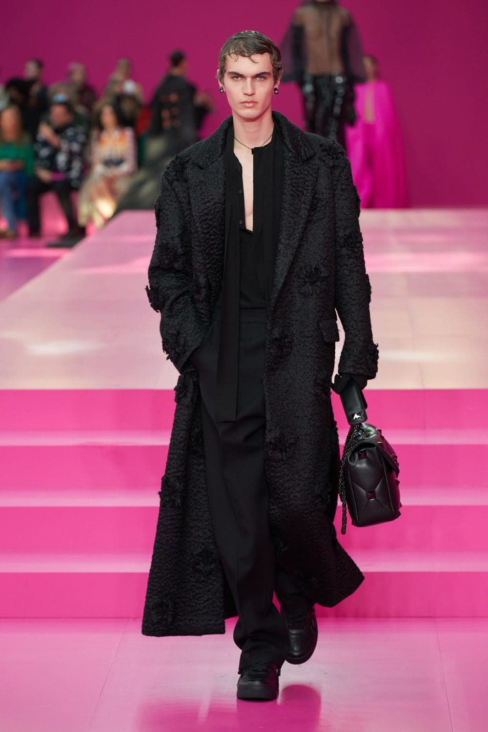Valentino Otoño Invierno 2022-2023 París Runway Revista