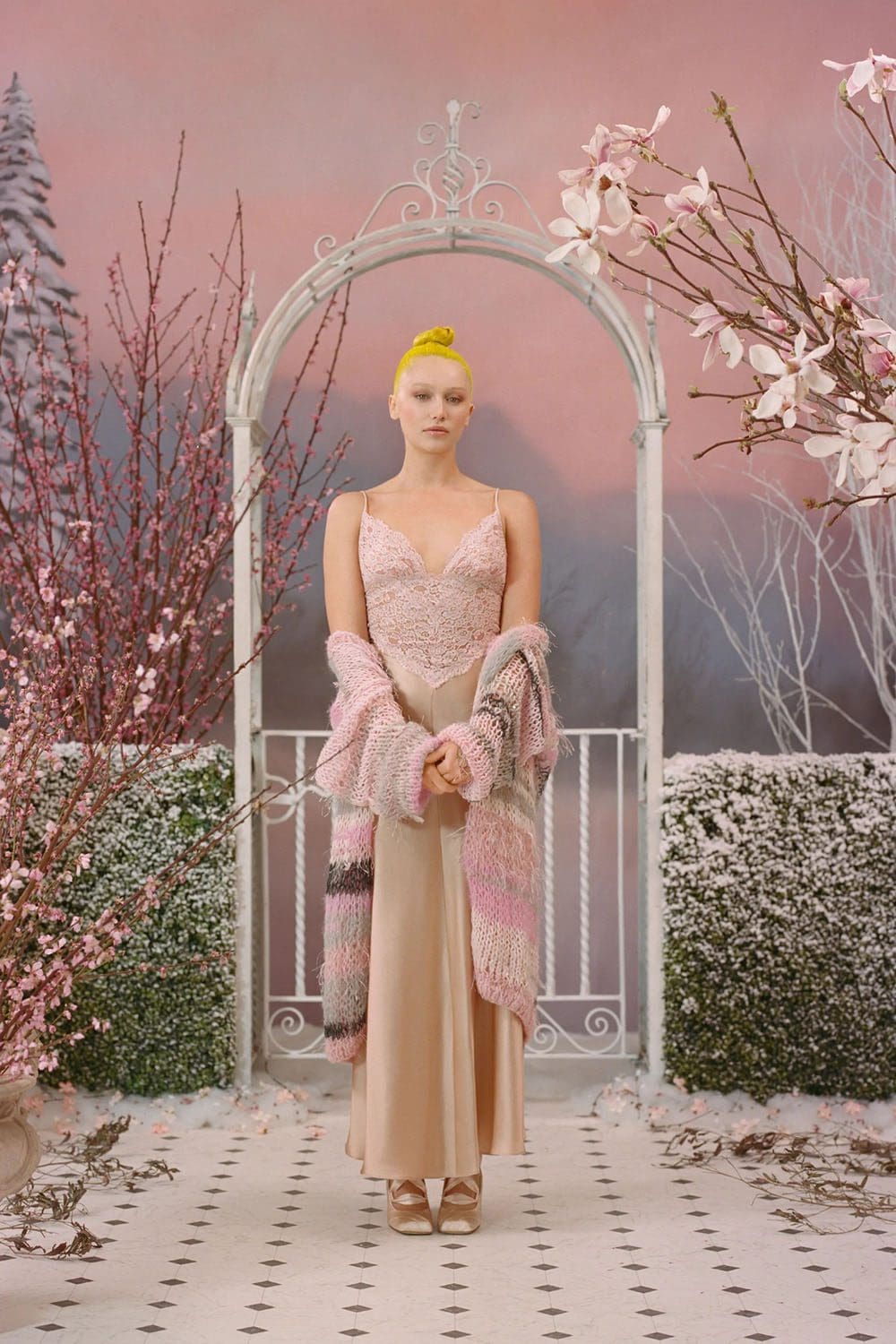 Rodarte осень-зима 2022 2023 дизайн Кейт и Лауры Малливи, фото Дарьи Кобаяши Рич runway журнал (41)