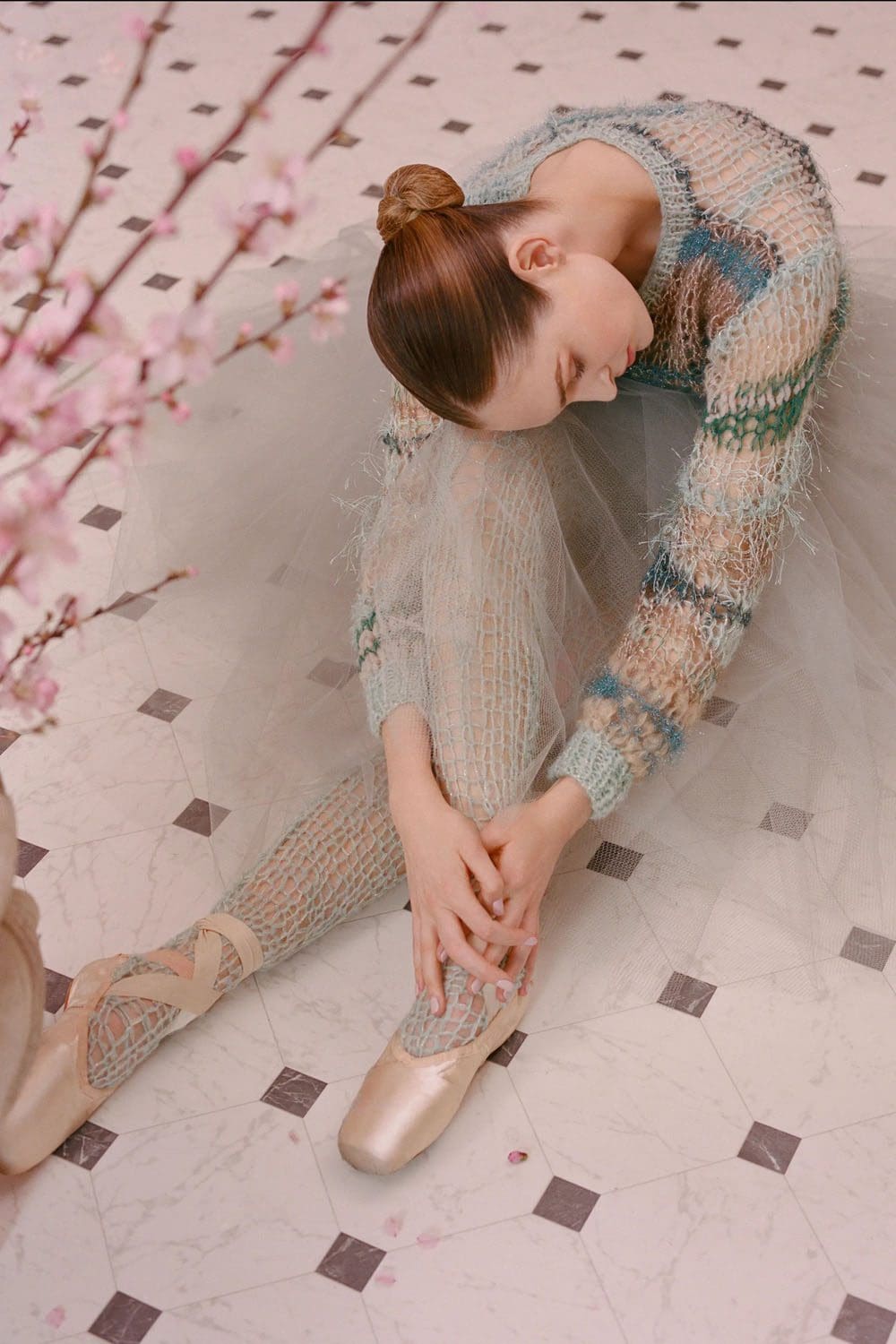Rodarte осень-зима 2022 2023 дизайн Кейт и Лауры Малливи, фото Дарьи Кобаяши Рич runway журнал (63)