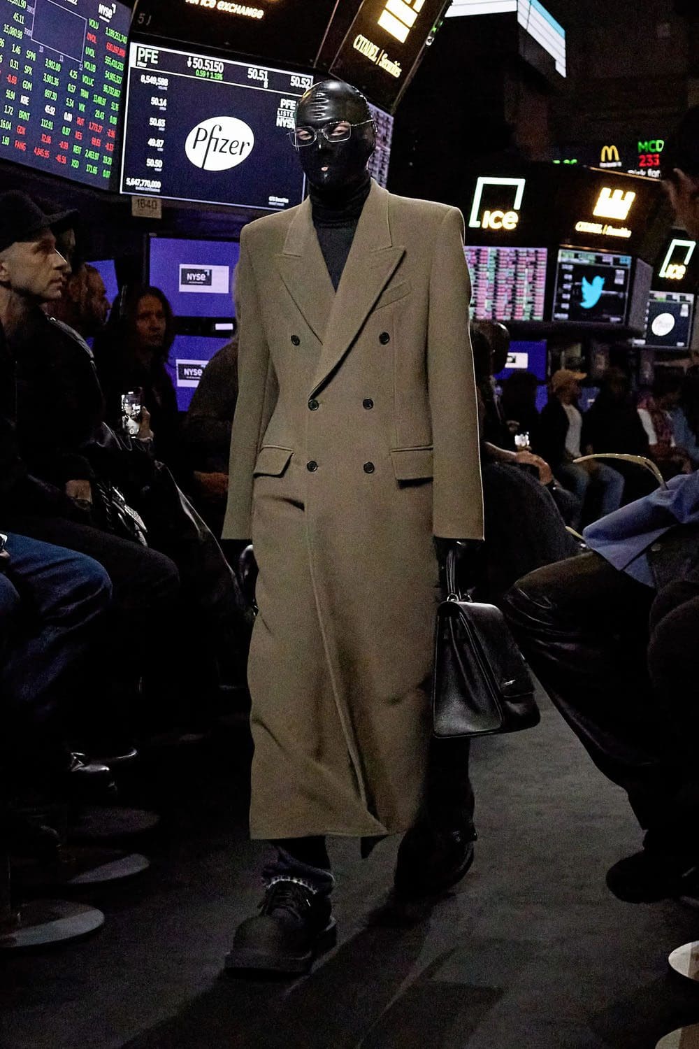 Balenciaga Resort 2023 New York Runway Magazine