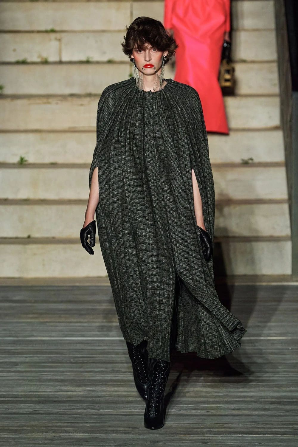 gucci kreuzfahrt 2023 resort runway Zeitschrift (78)