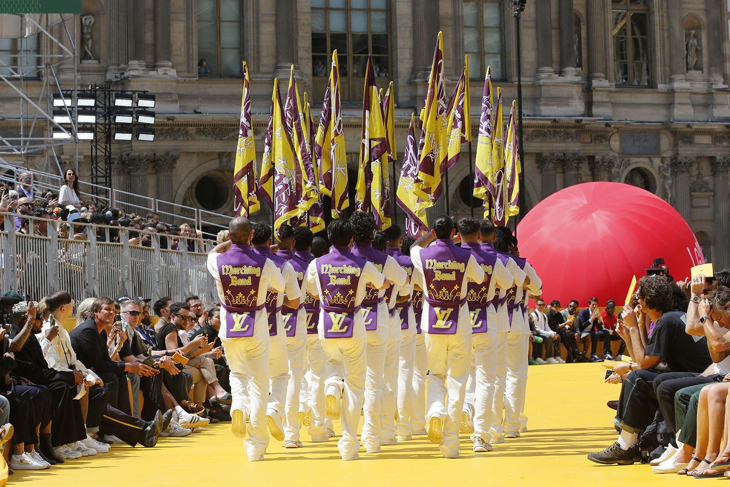 Louis Vuitton Primavera Estate 2023 Uomini Finale Runway Magazine