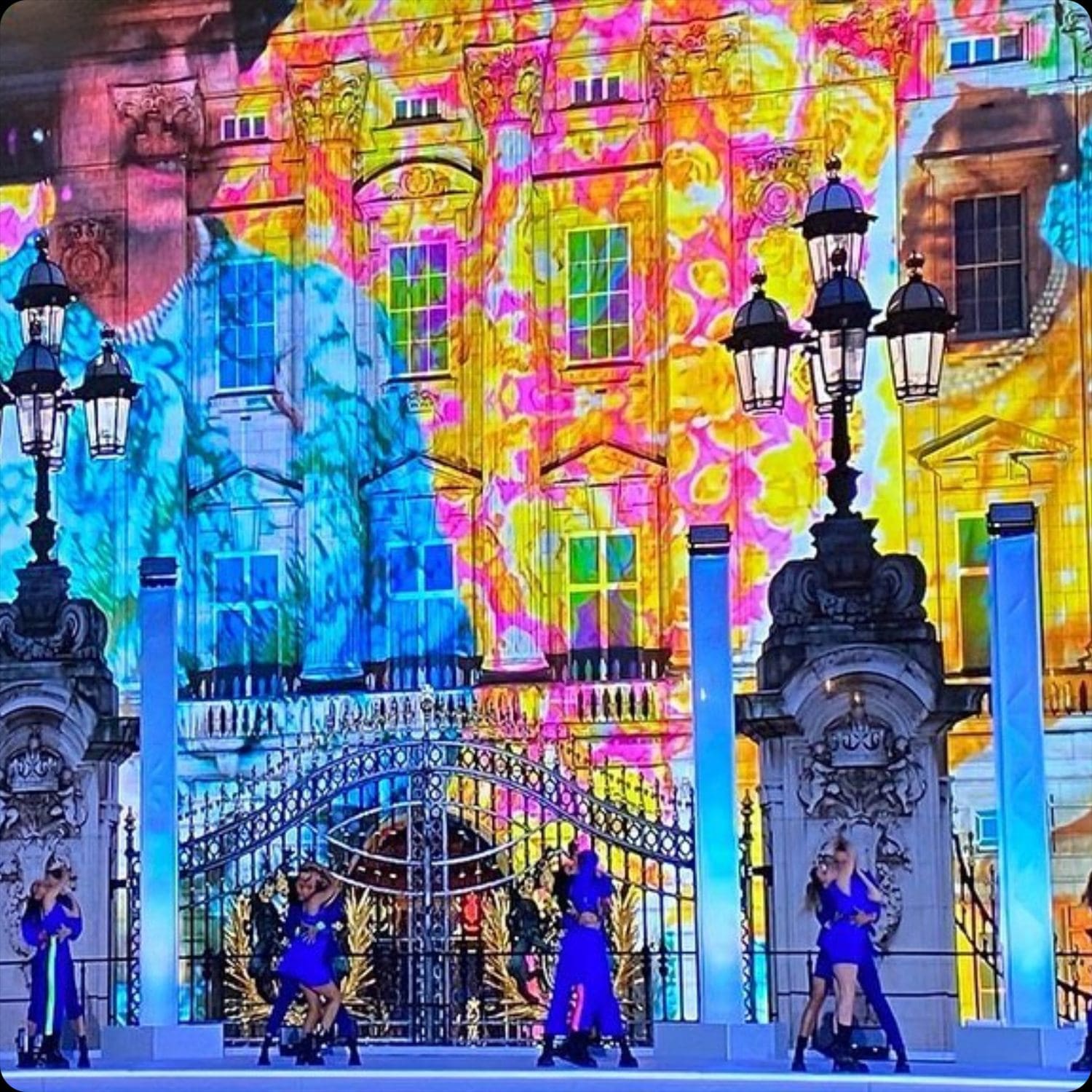 Faits saillants de la fête du jubilé de platine par Runway Magazine