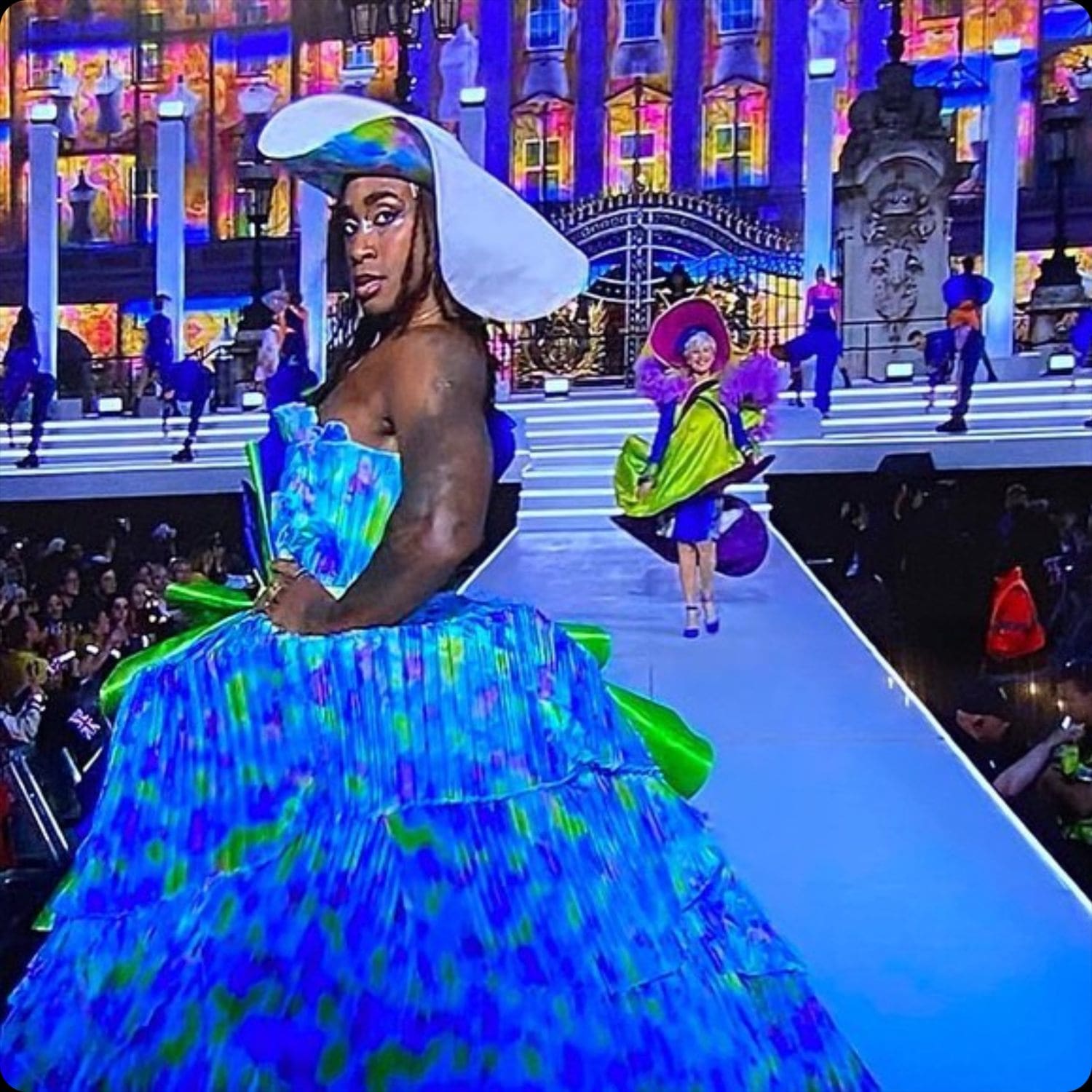 Faits saillants de la fête du jubilé de platine par Runway Magazine