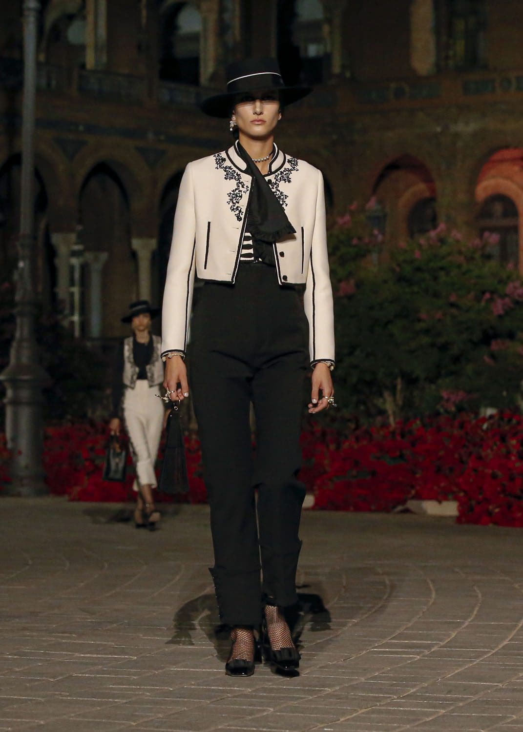 Crucero Dior 2023 Runway Revista