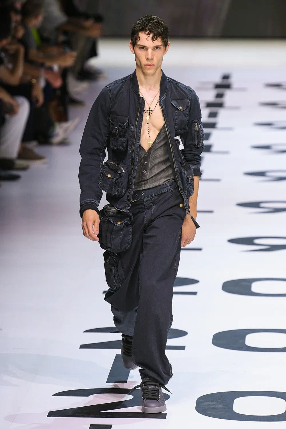 Dolce Gabbana Men Весна Лето 2023 Runway Журнал