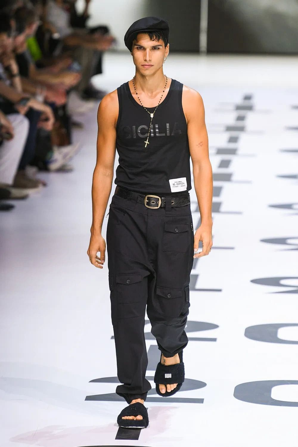 Dolce Gabbana Men Весна Лето 2023 Runway Журнал