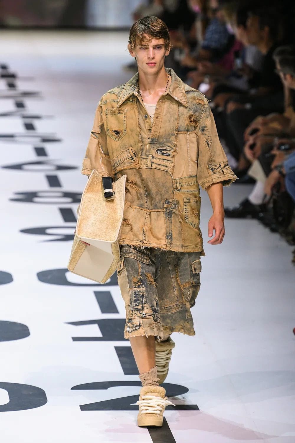 Dolce Gabbana Men Весна Лето 2023 Runway Журнал