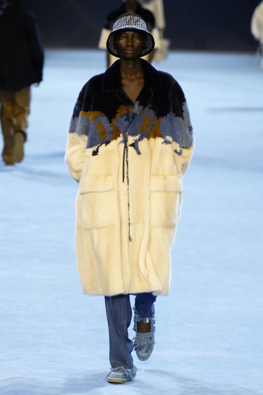 Fendi Uomo Primavera Estate 2023 Runway Magazine
