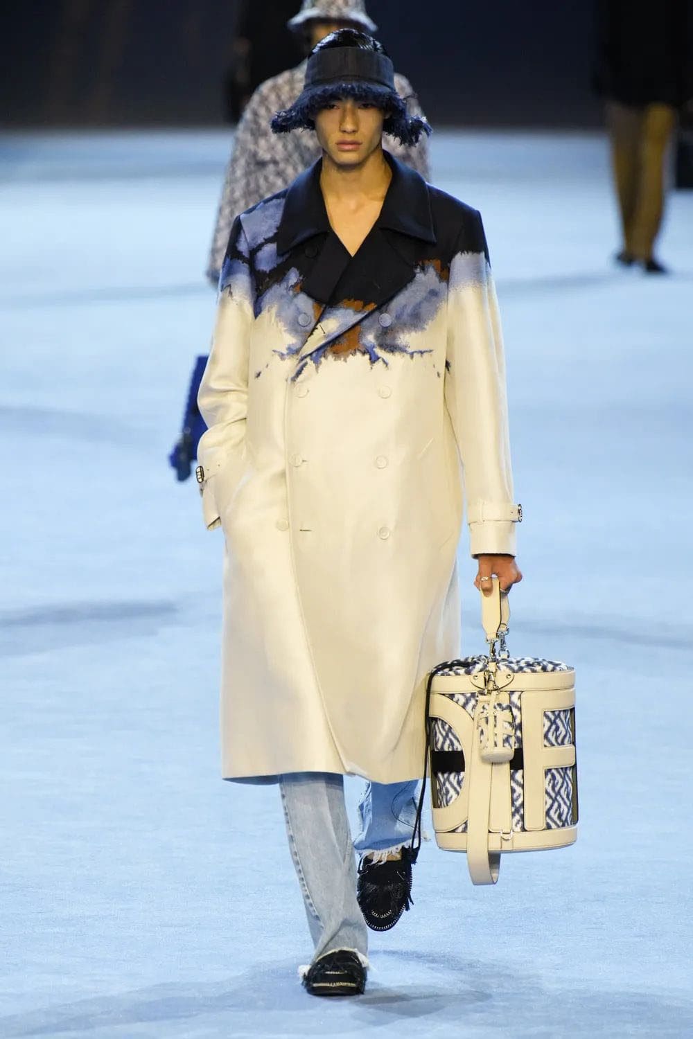 Fendi Uomo Primavera Estate 2023 Runway Magazine