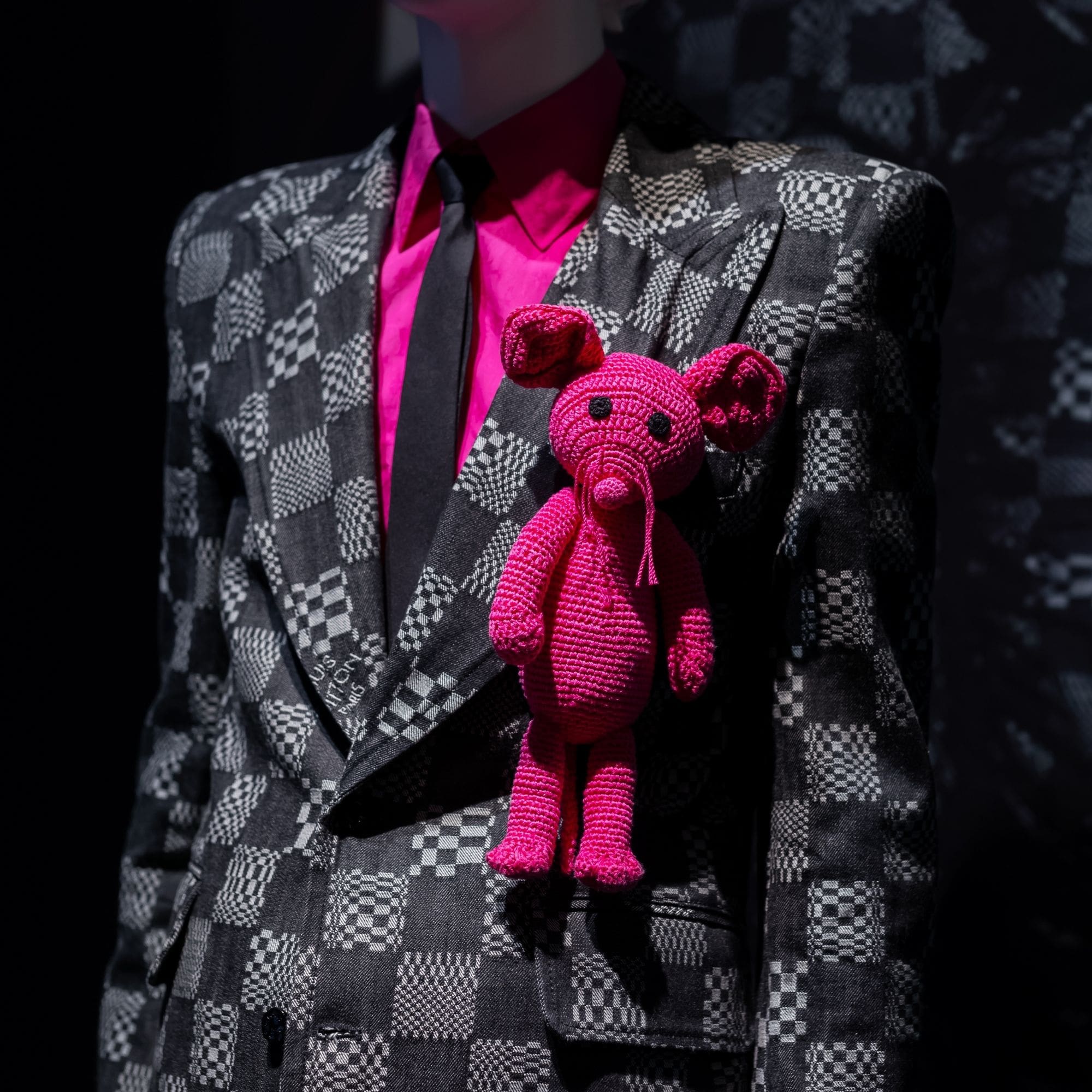 Выставка Louis Vuitton 160 в Циндао, Китай Runway Журнал
