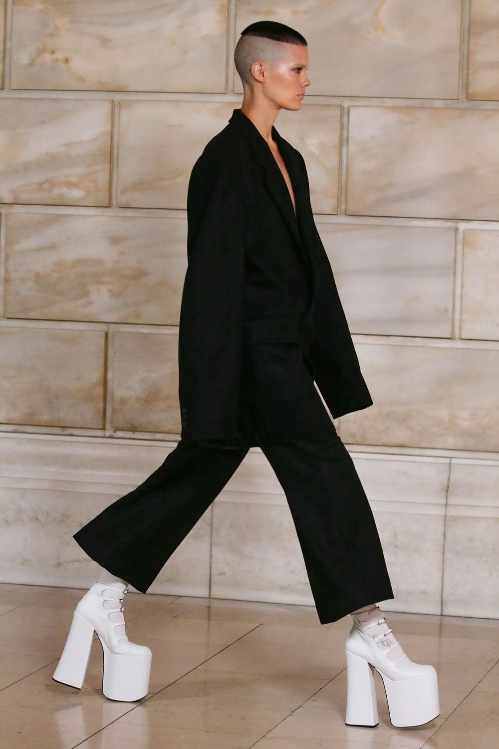 Marc Jacobs Autunno 2022-2023 Runway Magazine
