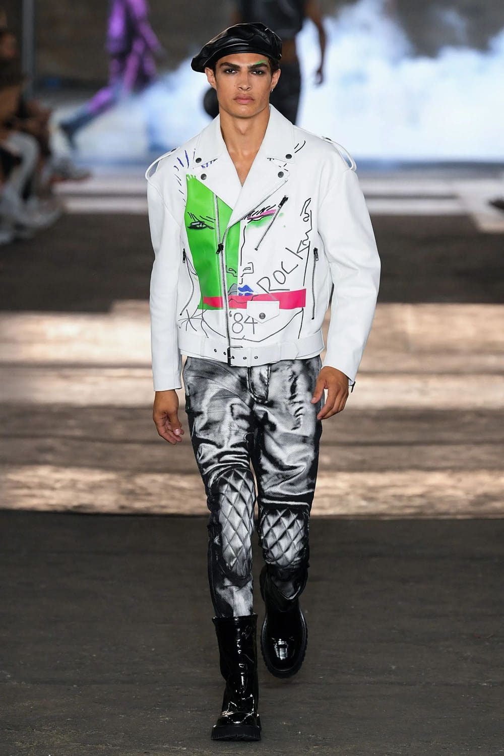 Moschino Homme Printemps Été 2023 Runway Magazine