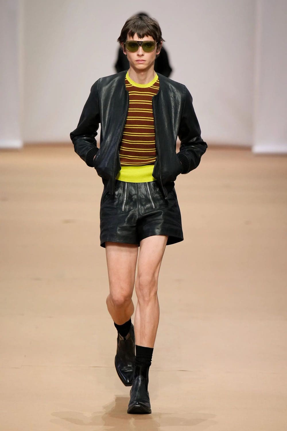 Prada Herren Frühling Sommer 2023 Runway Magazin