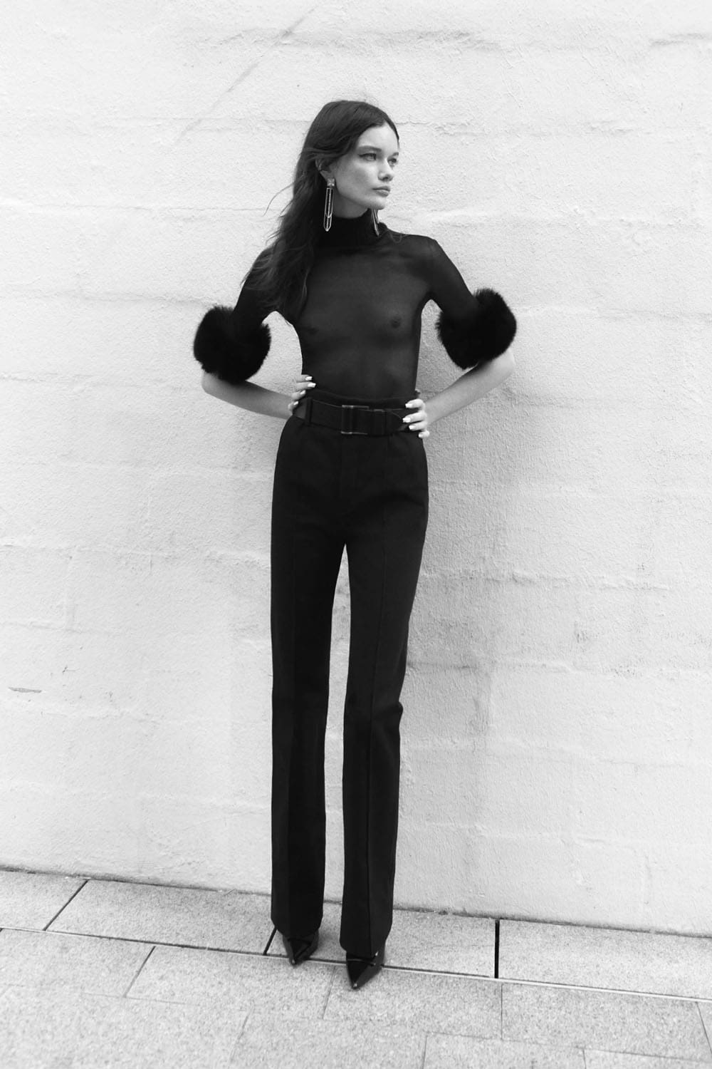 Saint Laurent Pre-Autunno 2022 Runway Magazine