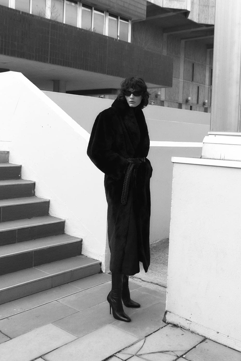 Saint Laurent Pre-Autunno 2022 Runway Magazine