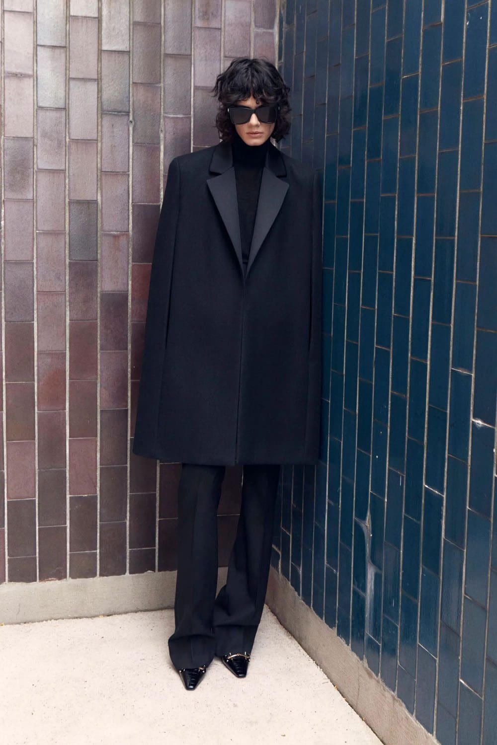 Saint Laurent Pre-Autunno 2022 Runway Magazine