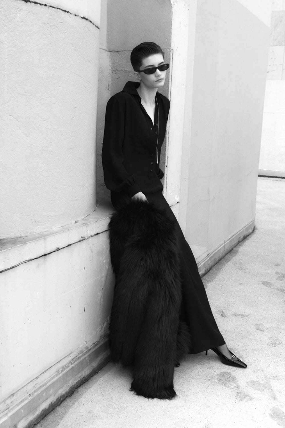 Saint Laurent Pre-Autunno 2022 Runway Magazine