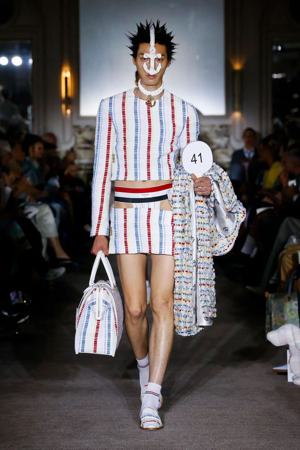 トムブラウン2023年春夏 Runway Magazineに