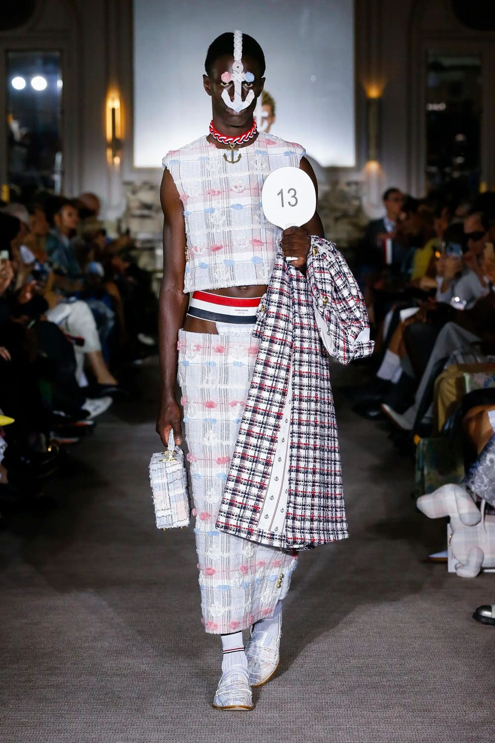 トムブラウン2023年春夏 Runway Magazineに