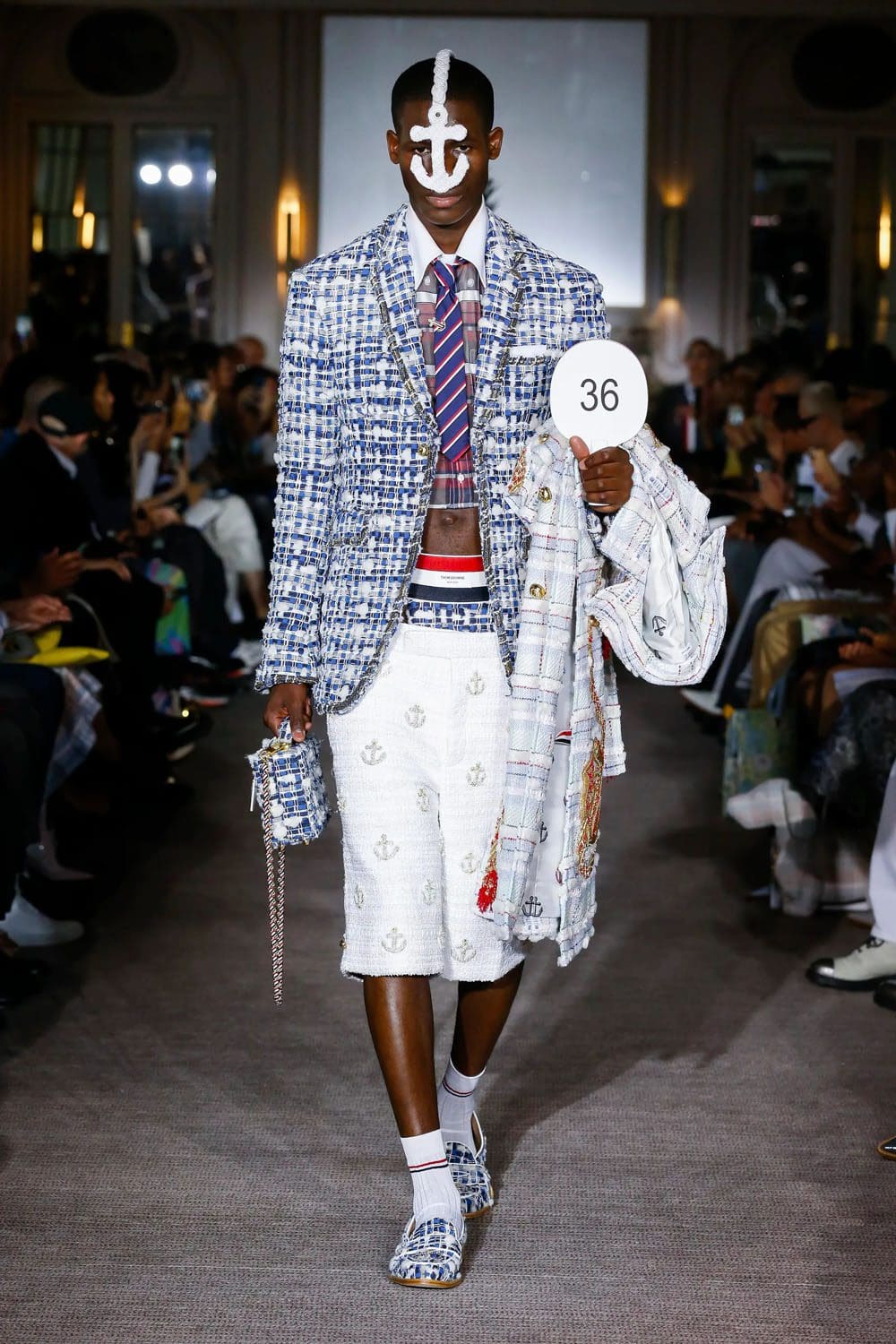 トムブラウン2023年春夏 Runway Magazineに