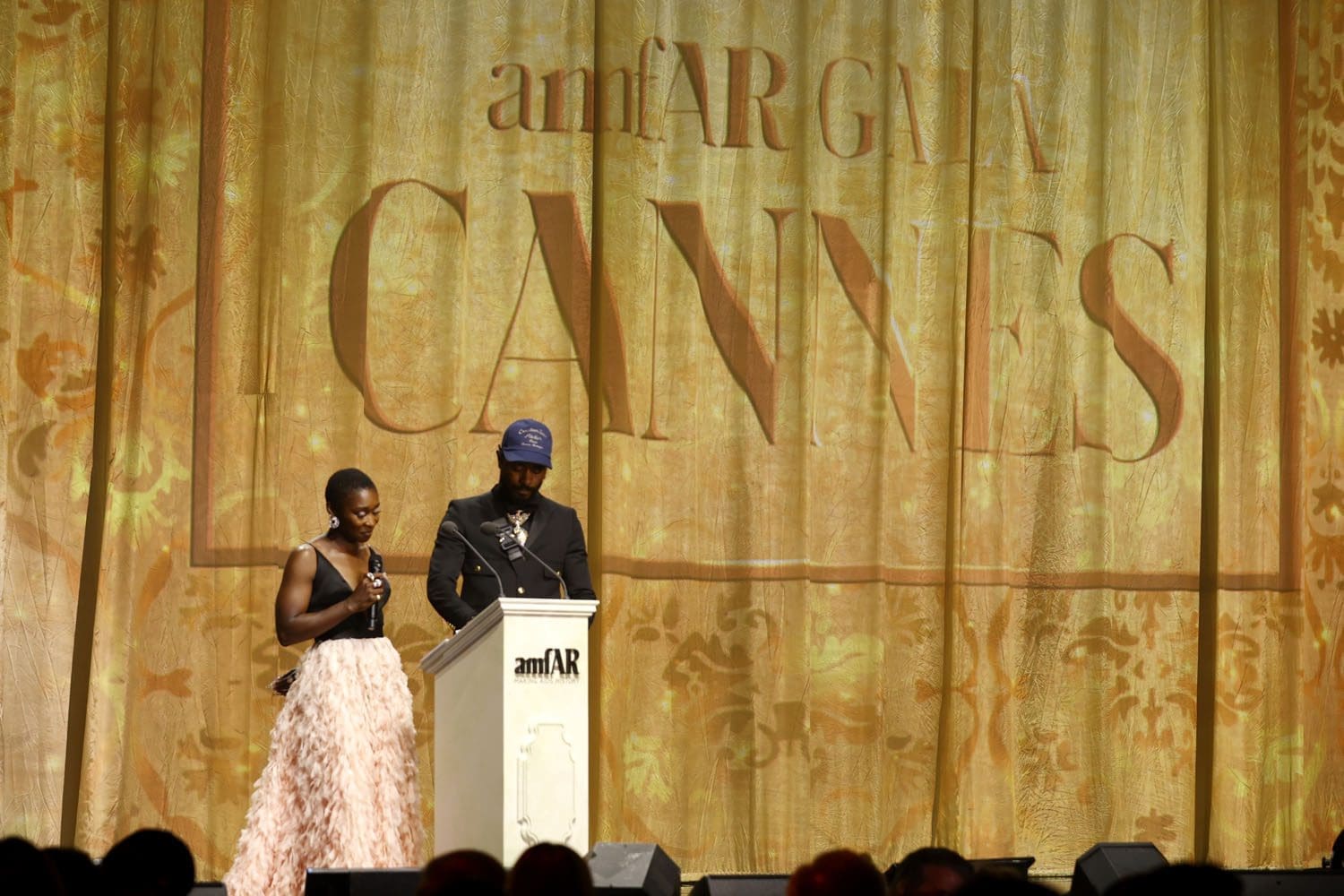 amfAR-Gala Cannes 2022 Runway Magazin