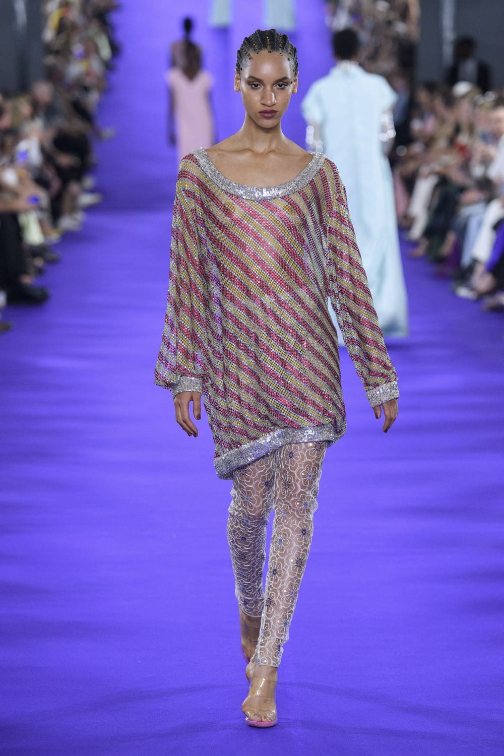 アレクシマビーユオートクチュール2022年から2023年秋 Runway Magazineに