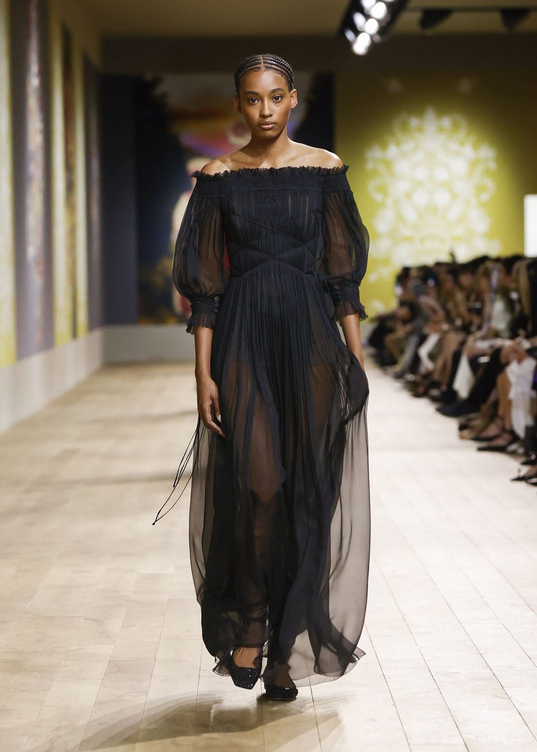 Dior Alta Costura Otoño 2022-2023 Runway Revista