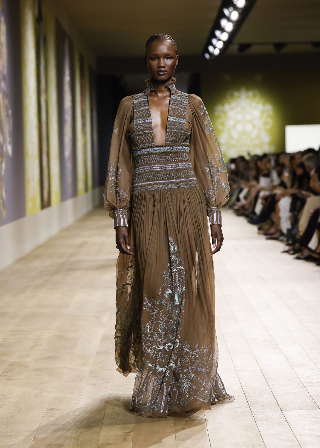 Dior Alta Costura Otoño 2022-2023 Runway Revista