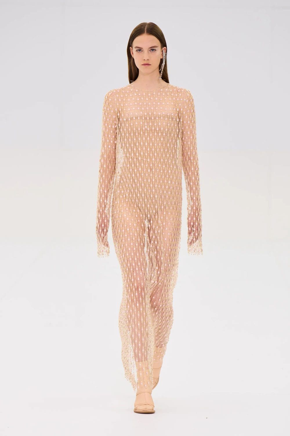 Fendi 2022-2023 秋冬高级时装 Runway 杂志