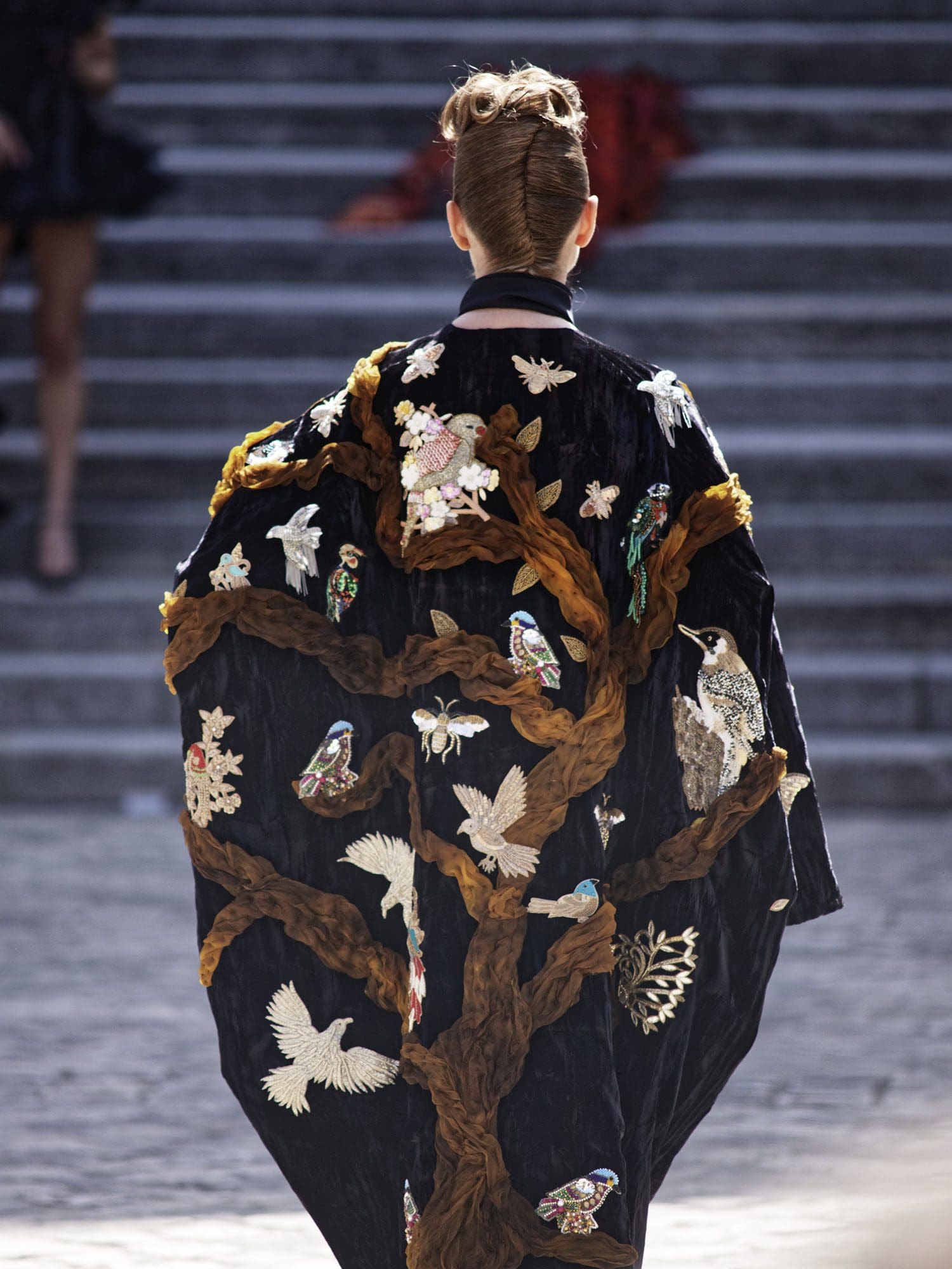 Franck Sorbier Haute Couture Outono Inverno 2022-2023 Runway revista
