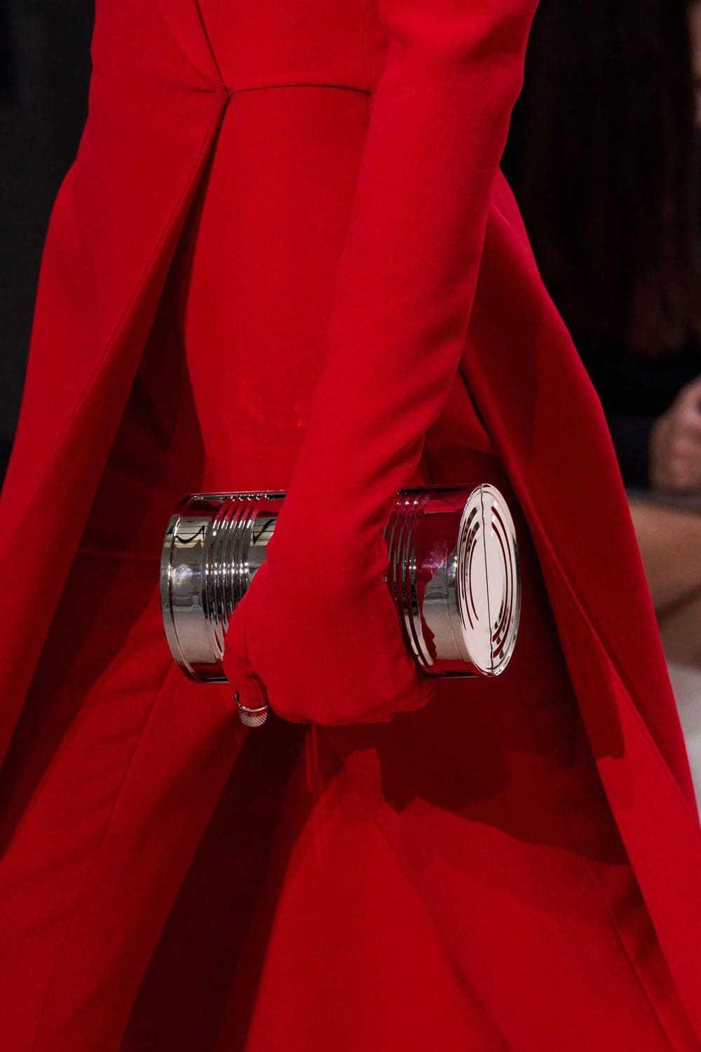 Jean Paul Gaultier de Olivier Rousteing Outono inverno 2022-2023 Runway revista