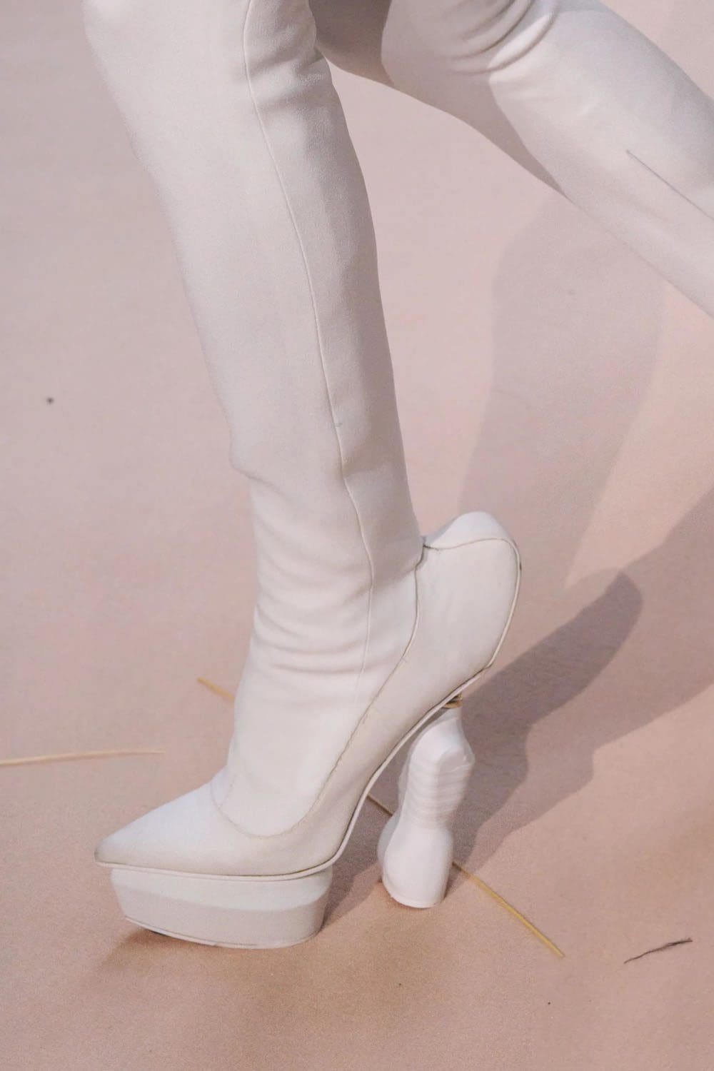 Jean Paul Gaultier de Olivier Rousteing Outono inverno 2022-2023 Runway revista