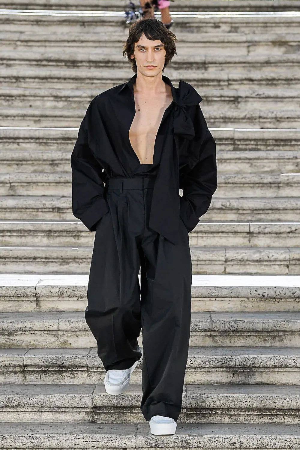 Valentino The Beginning Haute Couture Autunno Inverno 2022-2023 Runway Magazine
